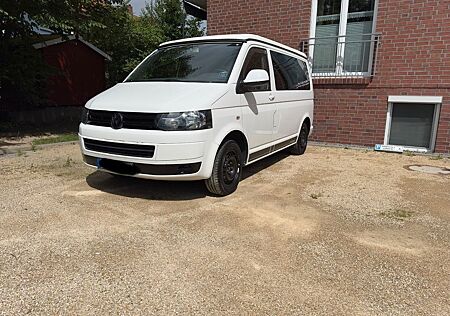 VW T5 California Volkswagen CamperVan