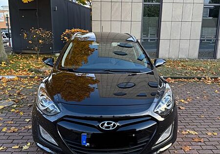 Hyundai i30 CW 1.4 FIFA World Cup EDITION FIFA World...