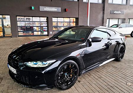 BMW M4 gebraucht kaufen BMW M4 Coupe xD COMPETITION/CARBONBR./HK/STZH-BL/FL