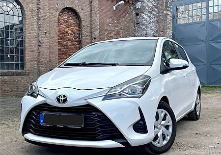 Toyota Yaris 1,0-l-VVT-i Comfort
