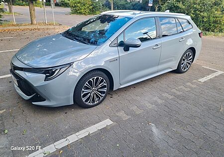 Toyota Corolla 2,0 Hybrid Team Deutsch Touring Spor...