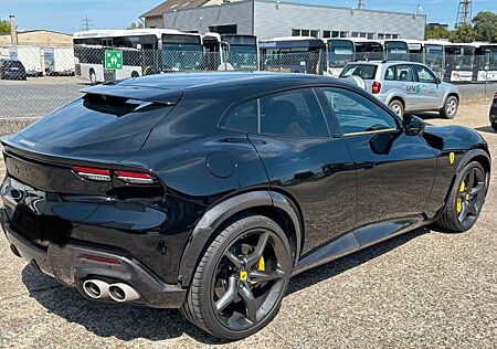 Ferrari Purosangue V12 DCT 4WD -