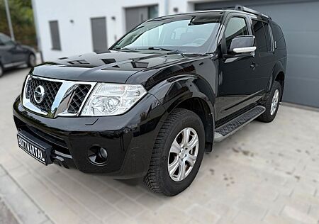 Nissan Pathfinder 2.5 dCi "AWD"Automatik"7-Sitzer"