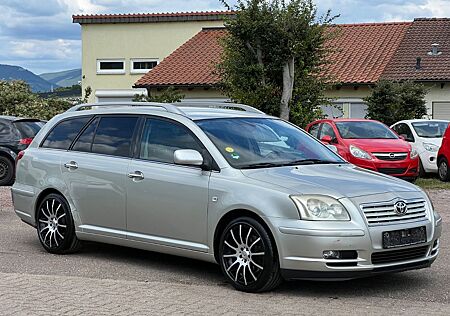 Toyota Avensis Kombi 2.0 Sol*KLIMA*SHZ*TEMPOMAT