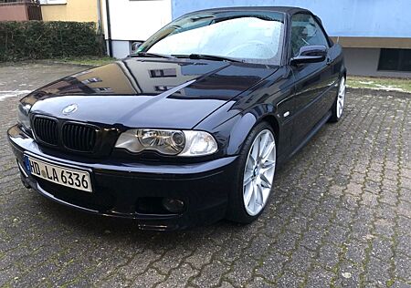 BMW 330Ci -