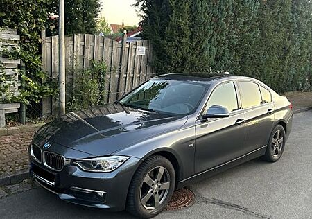 BMW 320d Luxury Line Luxury Line