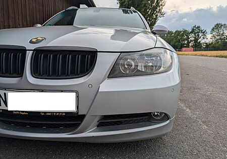 BMW 320i Touring E91 mit Sportsitzen