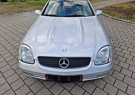 Mercedes-Benz SLK 200