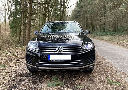 VW Touareg Volkswagen 3.0 V6TDI, TÜV NEU, Anhängerkup
