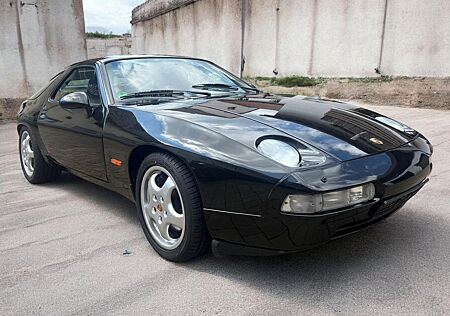 Porsche 928 5.4 V8 GTS TOP Historie Klima SHZ Schiebed.
