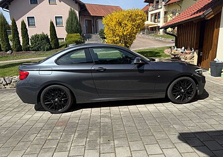 BMW 220 Baureihe 2 Coupe d M Sport