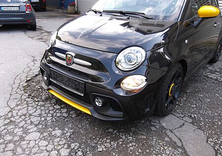 Abarth 500 Cabrio 595 C Pista