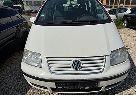 VW Sharan Volkswagen 1.9TDI 4motion Highline