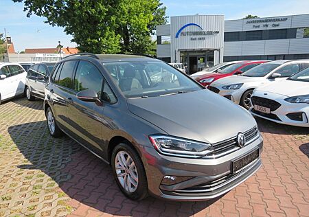 VW Golf Sportsvan Volkswagen 1,4 TSI--DSG--