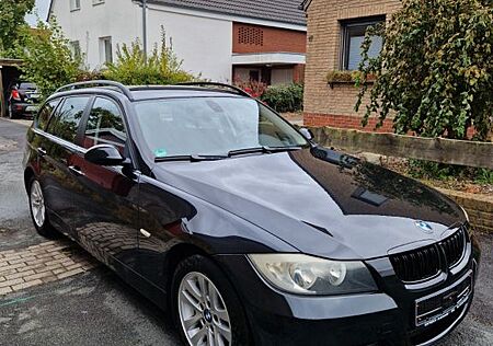 BMW 318i E91 Touring AHK SHZ 8-fach bereift