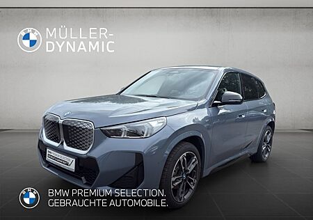 BMW iX1 eDrive20 M SPORT LED HUD AHK 360°KAMERA KOMF