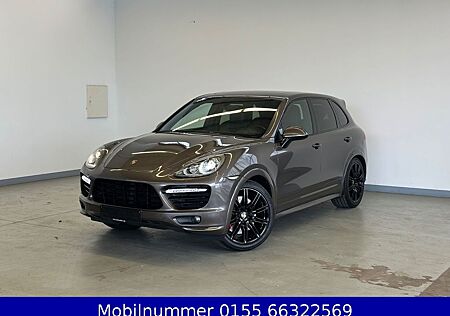 Porsche Cayenne Turbo/PANORAMA/KAMARA/BI X/SITZH-V-H/UVM