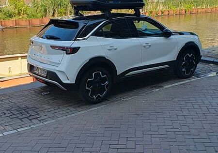Opel Mokka-e 115 kW Ultimate weiß