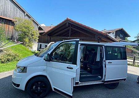 VW T5 Multivan Volkswagen California 2.0 TDI