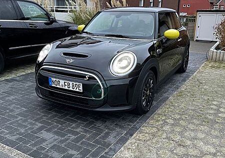 Mini Cooper SE Classic Trim Classic Trim