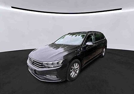VW Passat Volkswagen Variant DSG Business AHK/StHz/Virtuell/AC