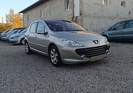 Peugeot 307 Oxygo 110 Automatik