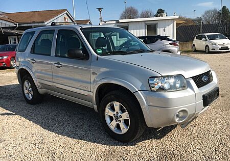 Ford Maverick Highclass2.3 KLIMA AHK4X4 SHZ PDC LEDER