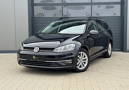 VW Golf Volkswagen VII Variant 1.Hand Navi SHZ ACC PDC Massage