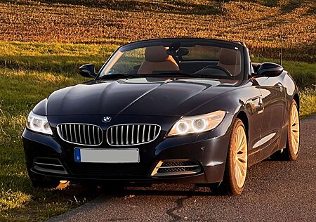 BMW Z4 sDrive35is aus 1. Hand - Liebhaberstück