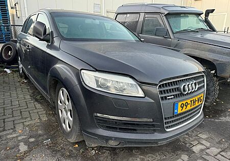 Audi Q7 3.0 TDI Quattro 2006 Loop Sloop