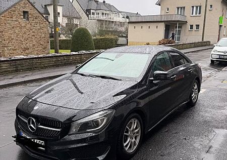 Mercedes-Benz CLA 200 CDI 4MATIC DCT AMG Line AMG Line