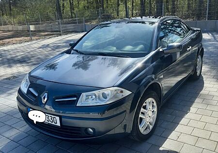 Renault Megane Coupé-Cabriolet Exception 2.0 16V Exc...