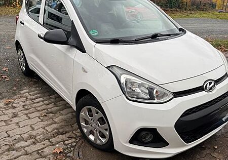 Hyundai i10 1.0 -