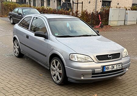 Opel Astra 1.6 5/25 TÜV