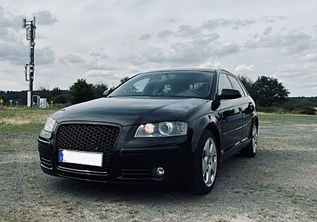 Audi A3 2.0 TFSI quattro S line Sport. Sportback ...