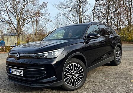 VW Tiguan Volkswagen 1.5 eTSI OPF 96kW DSG GOAL AHK HD MATRIX