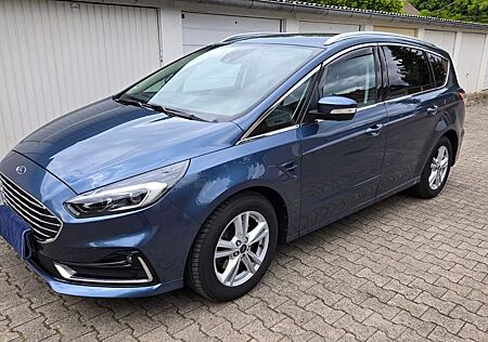 Ford S-Max 2,0 EcoBlue 110kW Titanium, 7-Sitzer