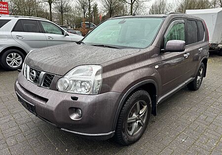 Nissan X-Trail PLATINUM 4X4-Automatik-Leder-Ahk-Kamera