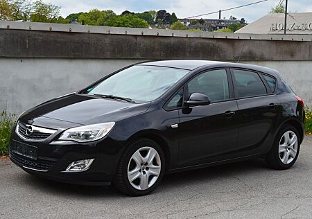 Opel Astra J Lim. 5-trg. Design Edition-KLIMA