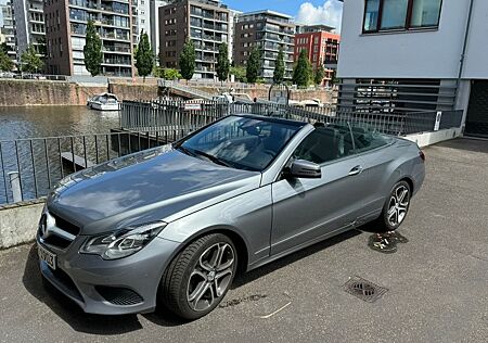Mercedes-Benz E 250 Cabriolet Autom. -
