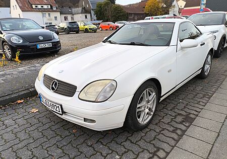 Mercedes-Benz SLK 200