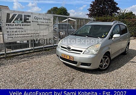 Toyota Corolla Verso 2.2-l-D-4D 6-G 5d - 2 SEATS/ LKW !