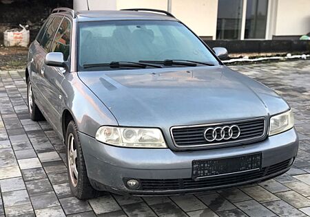 Audi A4 1.8 T Avant *Automatik