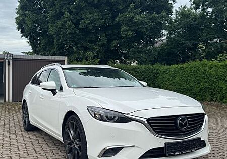 Mazda 6 2.2 SKYACTIV-D 175 i-ELOOP Sports-L. AT Sp...