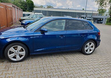 Audi A3 1.8 TFSI S tronic Ambition Sportback *TÜV NEU