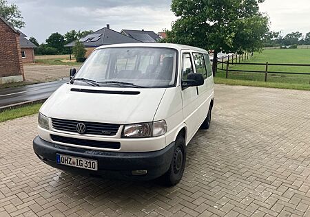 VW T4 Volkswagen Syncro AXL ehemaliges Behördenfahrzeug