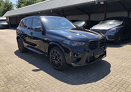 BMW X5 M Competition B&W Sky Lounge Sitzbelüftung