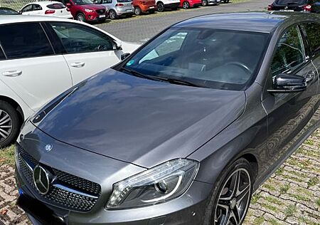 Mercedes-Benz A 200 AMG Line AMG Line