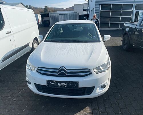 Citroën C-Elysée PureTech 82 Selection mit neuem tüv