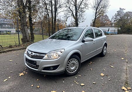 Opel Astra 1.8 ECOTEC Edition Automatik